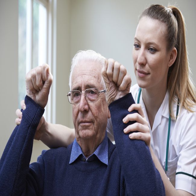 Verminderen complicaties bij Parkinson door specifiek getrainde zorgverleners
